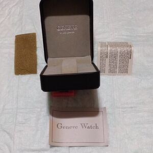 Geneve Vintage Black Watch Gift Box